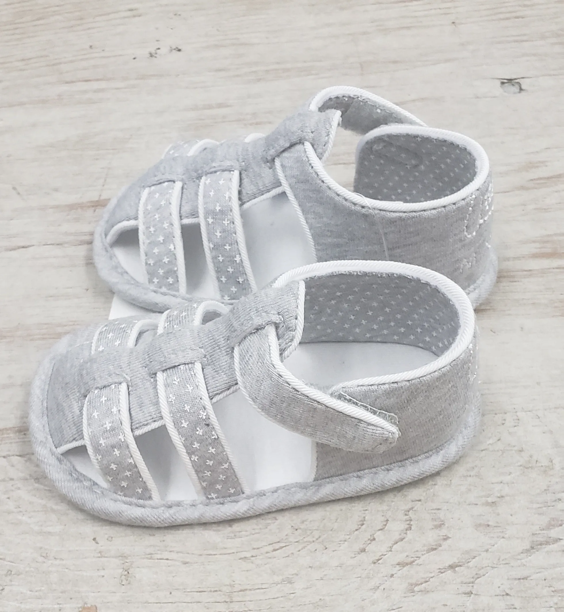 Baby Boys soft sole shoe