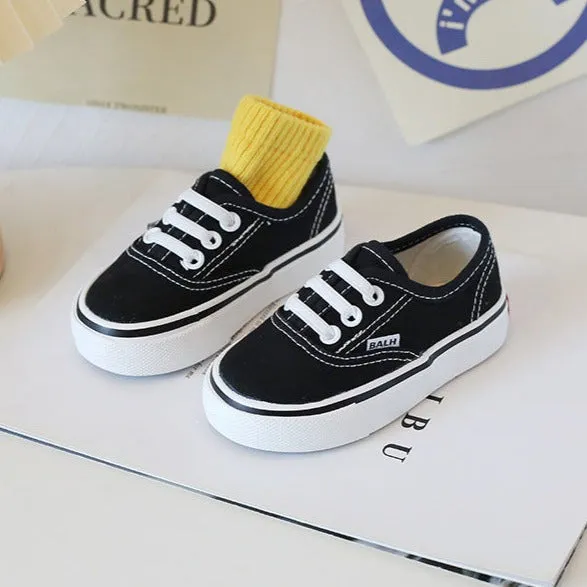 Bruce Solid Color Low Top Kids Canvas Shoes