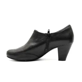 Clarks Artisan Ankle Boots Leather Black Colour For Women