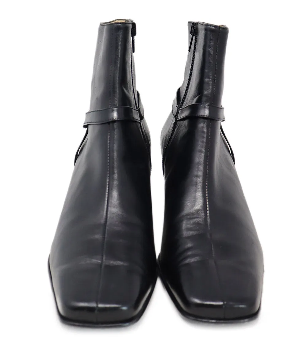 Ferragamo Black Leather Booties sz 10.5