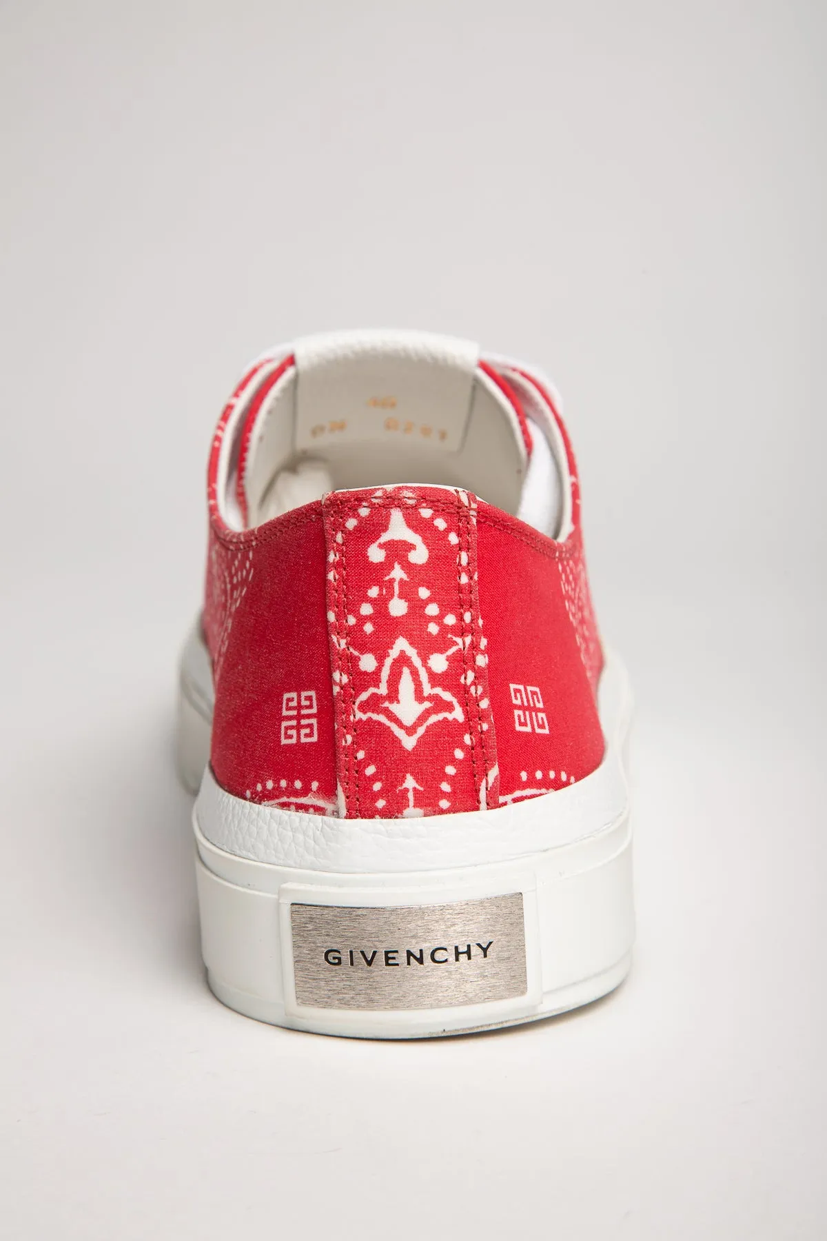 GIVENCHY | BANDANA CITY LOW-TOP SNEAKERS