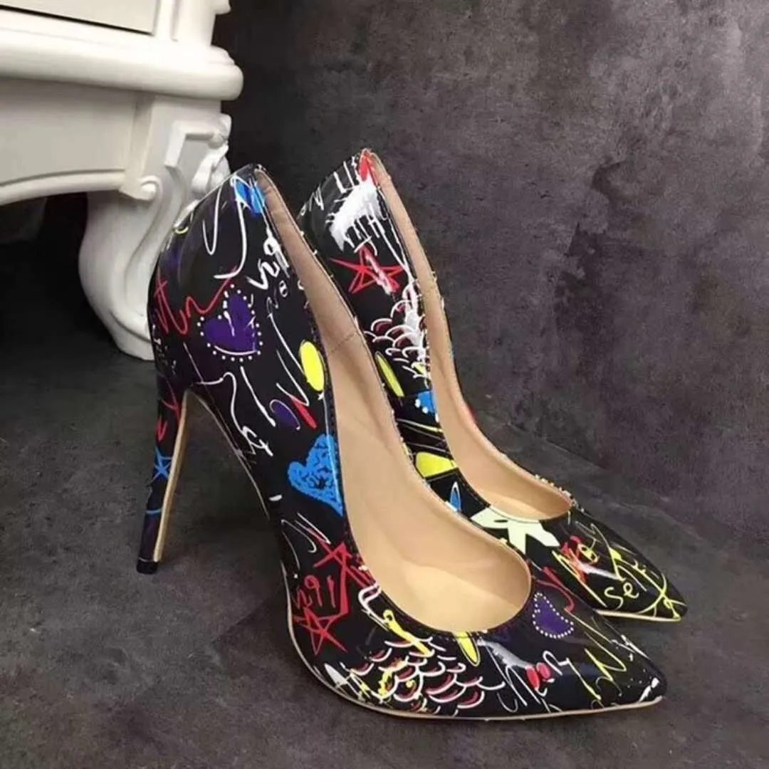 Graffiti pumps