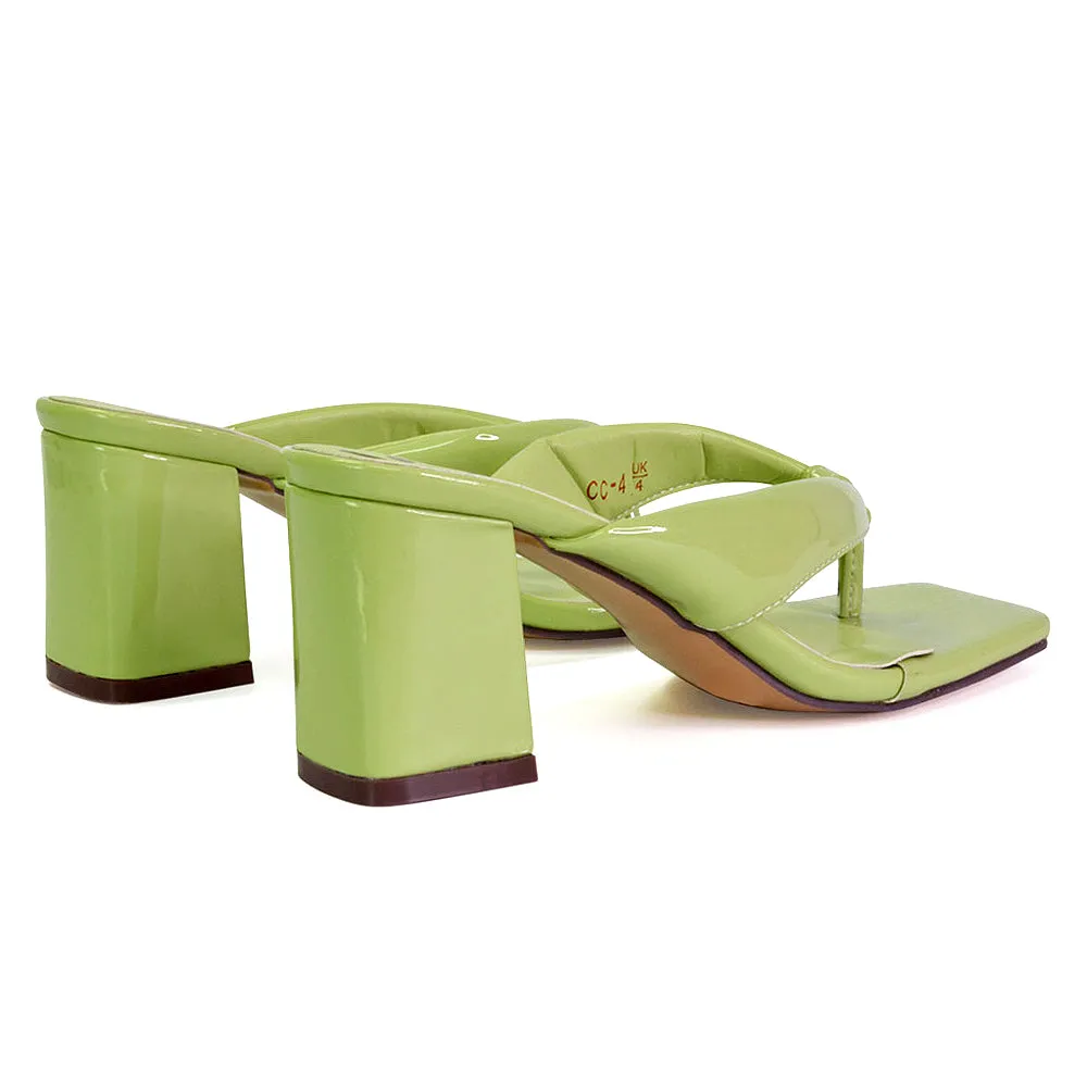 Lylia Square Toe Toe Post Thong Mid Block Heel Sandal Mules in Green