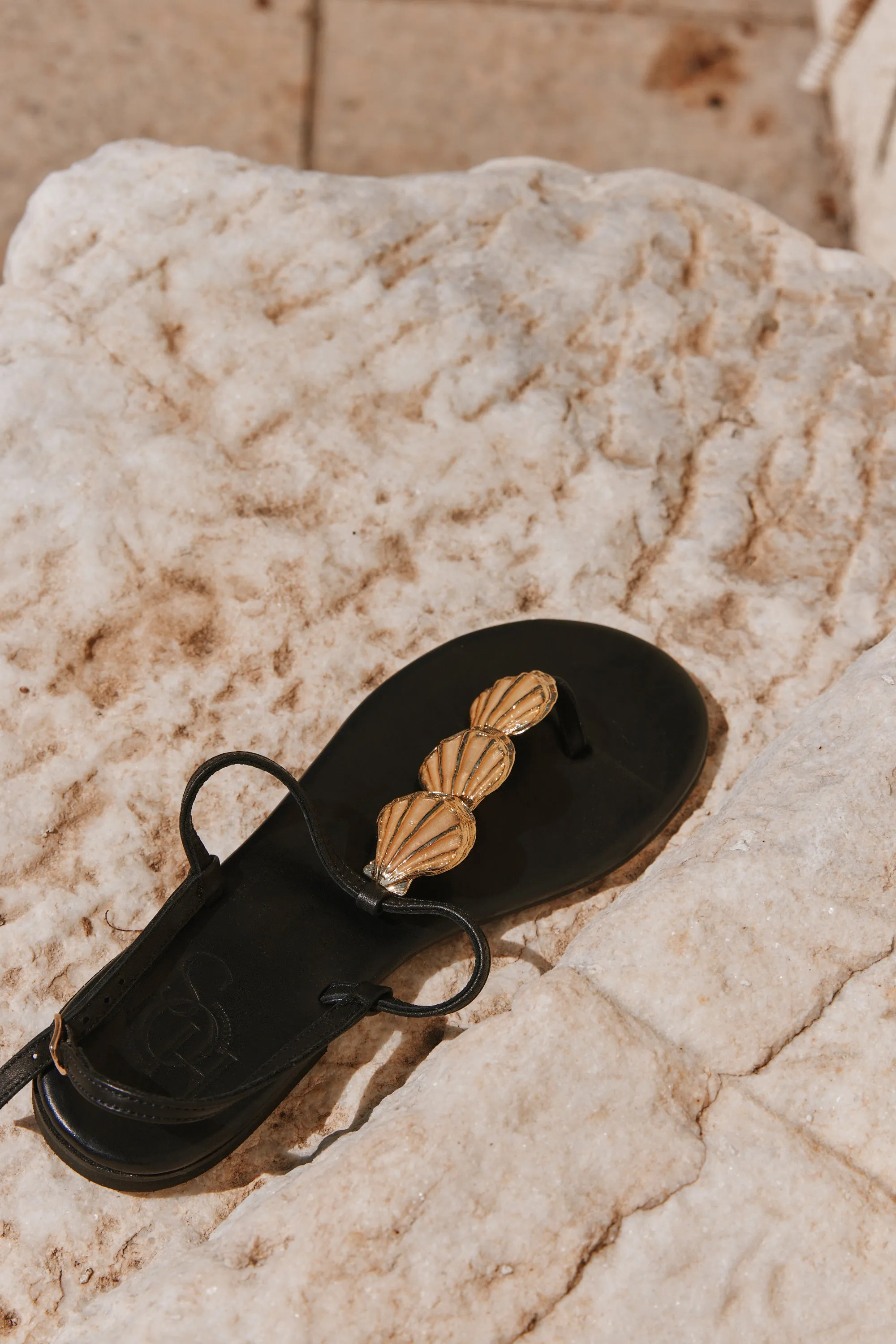 Seashells & Leather Sandals