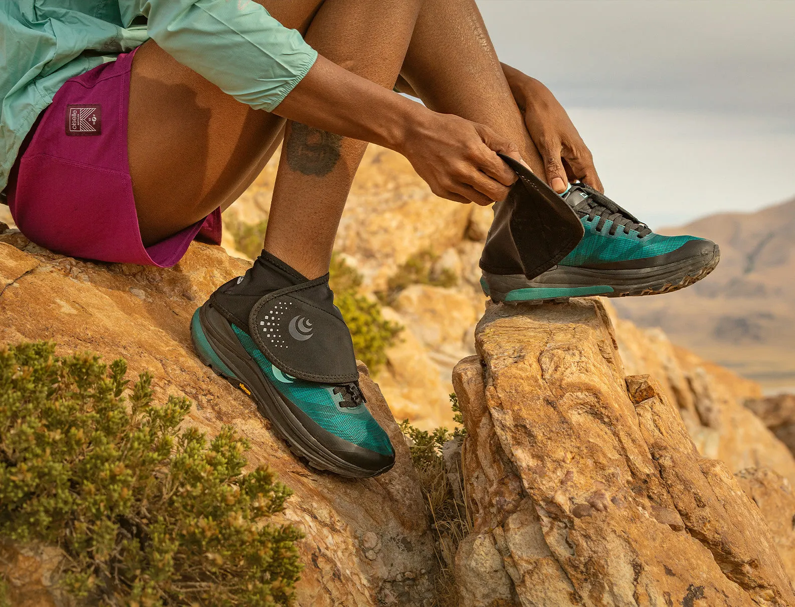 Women's Ultraventure Pro - Teal/Mint